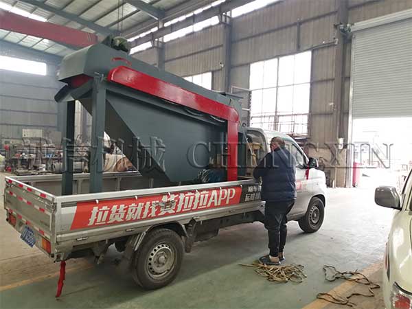 誠(chéng)信機(jī)械五輥干式磁選機(jī)發(fā)往南陽(yáng)